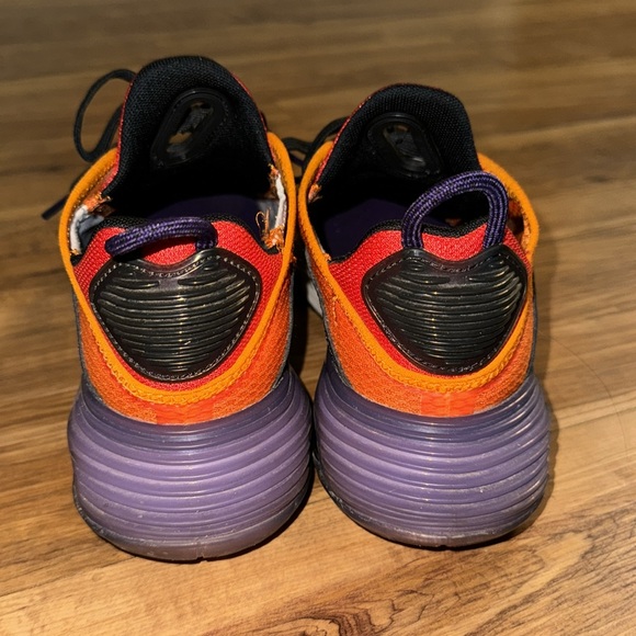 Nike shoes - Picture 4 of 4